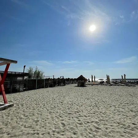 Georgia White Titanic Lejlighed