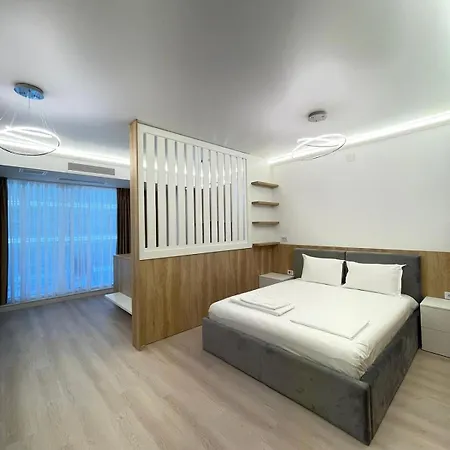 Apartment Georgia White Titanic